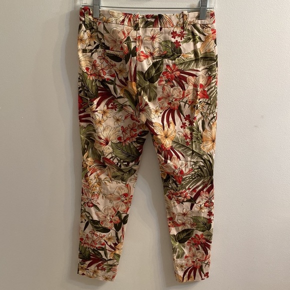 ZARA Floral Pants - Picture 4 of 4